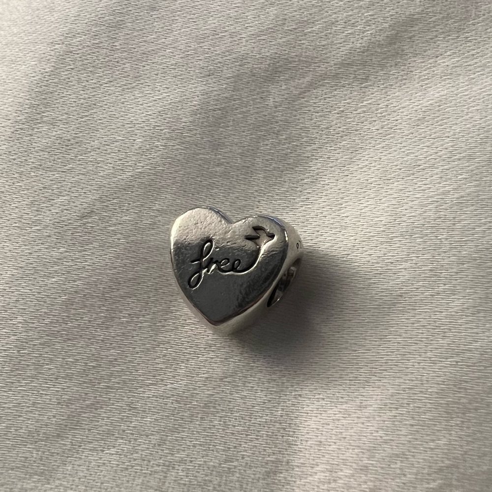 Pandora Heart of Freedom Charm
